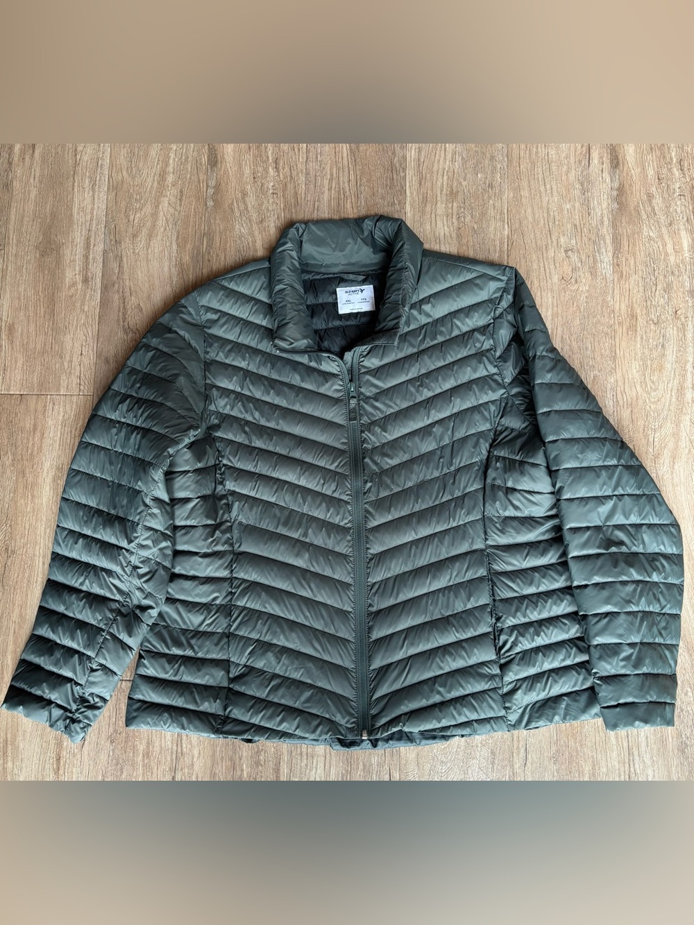 Old Navy Women’s Light Quilted Puffer Jacket in Olive Green SZ XXL